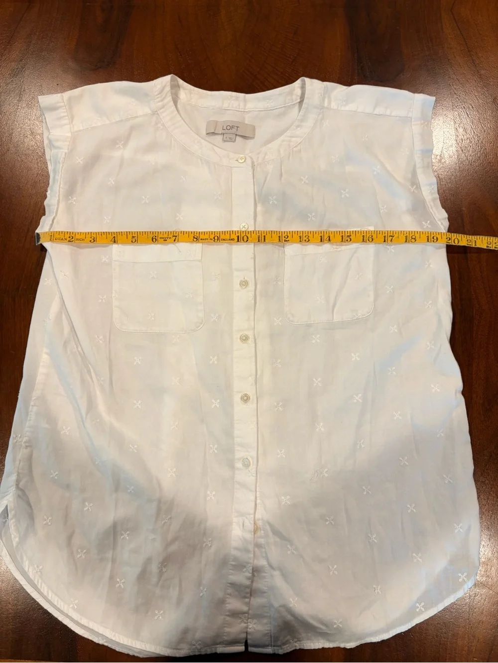 Loft, White Embroidered Cap-Sleeve Button-Front Top, size S - Picture 4 of 5